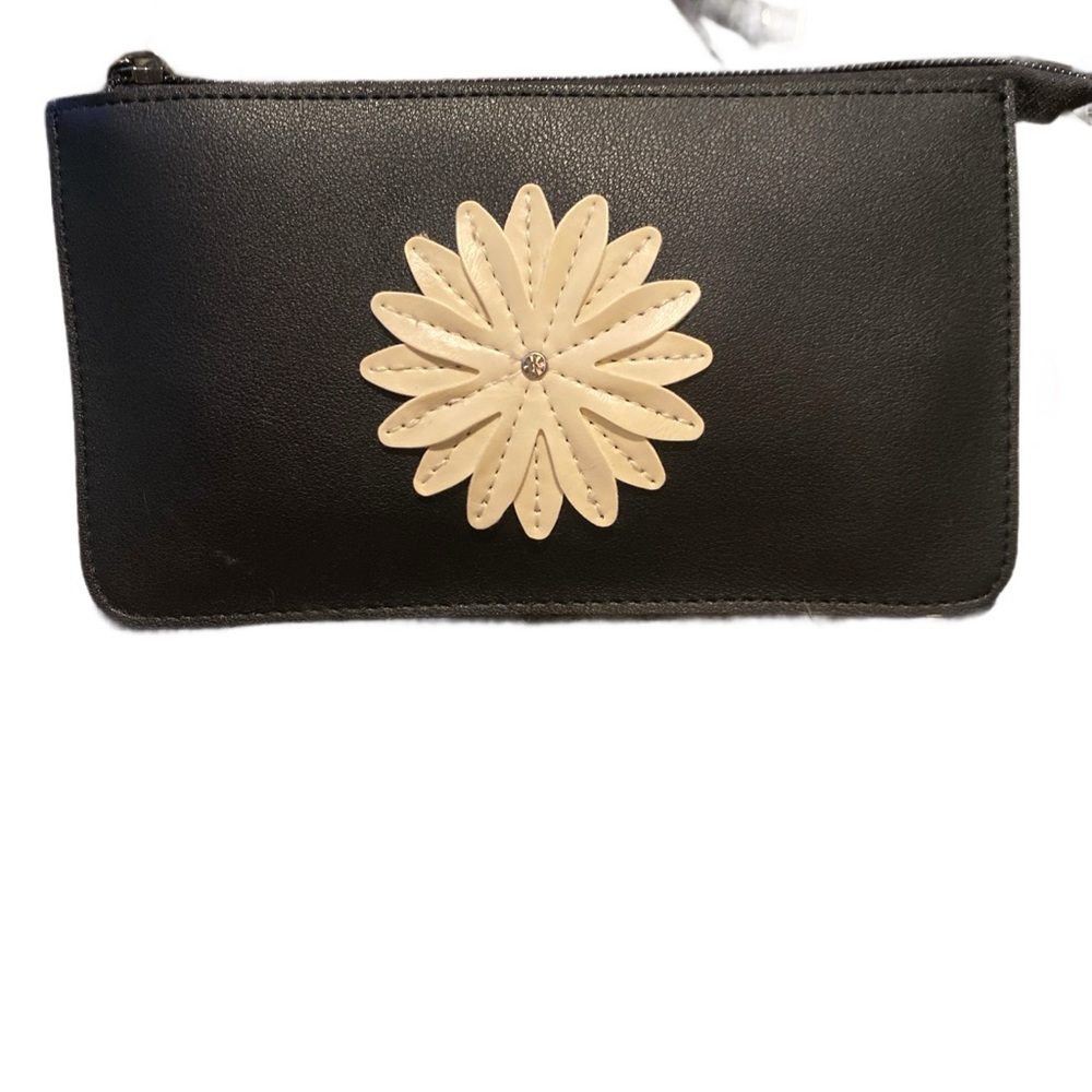 Black and Cream Floral Women's Wristlet/Crossbody